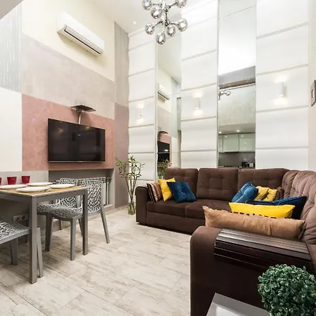 Grecheskie Apartment *