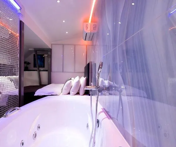 Grecheskie Lägenhet