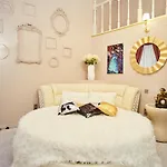 Apartment Grecheskie *