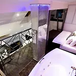 Apartment Grecheskie *